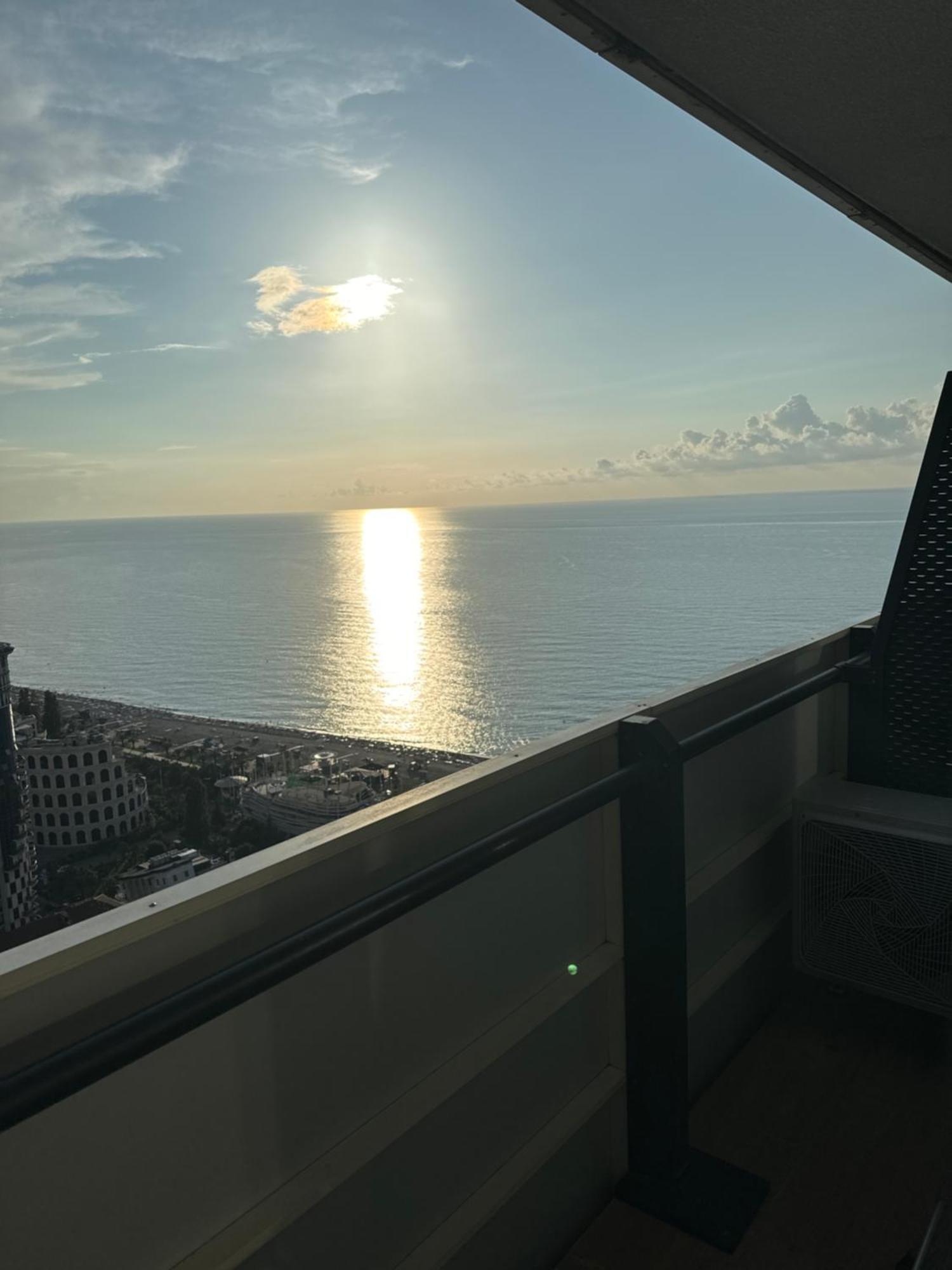 דירות באטומי Orbi City Panorama Vip מראה חיצוני תמונה